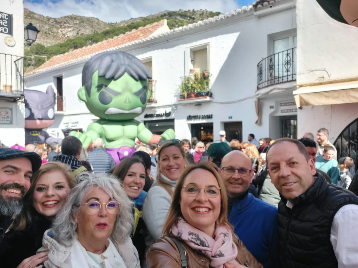 JCMartinTorres's tweet photo. #Carnava| #Mijas
🎉🎭 Finde de semana de carnavales en Mijas Pueblo y las Lagunas, magnifico ambiente en el que los originales disfraces han hecho las delicias de grandes y pequeños.
🎭🤡👌🤹🏽♀️☀️🧚🏼♂️👘🍊🧙🏻♀️👻👩🏼🎤🤩🤠🥁
#carnavales #fiesta #disfraces https://t.co/1YM9QT0QES