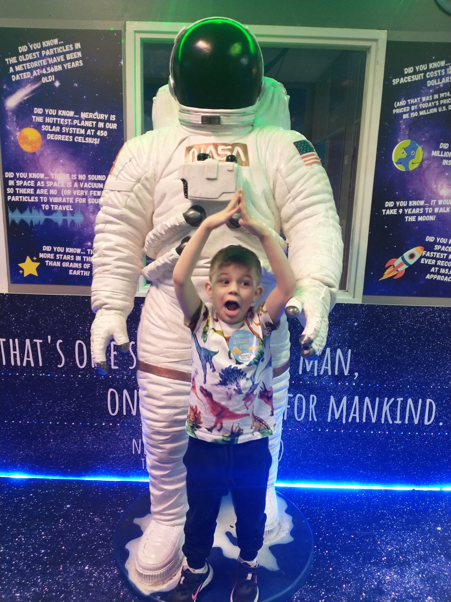 emmabeebeebeebe's tweet photo. Joel has loved learning about the moon landings at school. He beamed when he saw this at Imagine That! @roscoeprimary18 @roscoeprimary26 https://t.co/e7jNVcihVJ