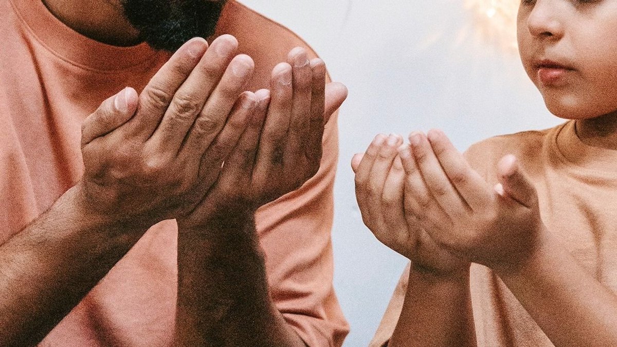 muhabbetmedya's tweet image. Dua Makamı

muhabbetmedya.com/tefekkur/dua-m…

#dua #dualar #tefekkür @huma_yildiz