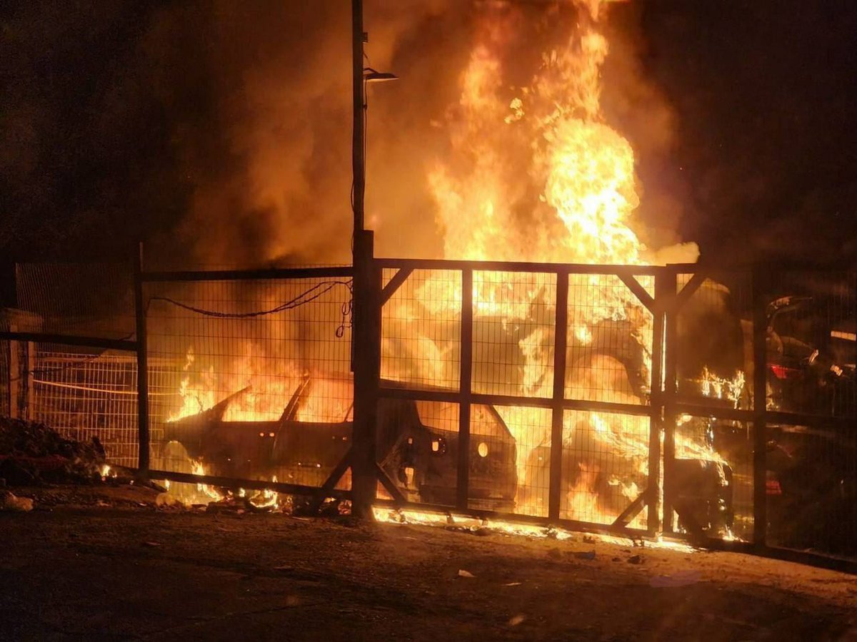 kamelhawwash's tweet photo. #Palestinians need protection from #Jewish #Israeli  #terrorism. Both #terrorists in &amp; out of uniform have burnt homes and cars and wreaked havoc in Huwara Nablus. The blood of Jews &amp; Palestinians is on the hands of #ApartheidIsrael's fascist terrorist leaders including #BenGvir. https://t.co/PuwyB3fqQ4