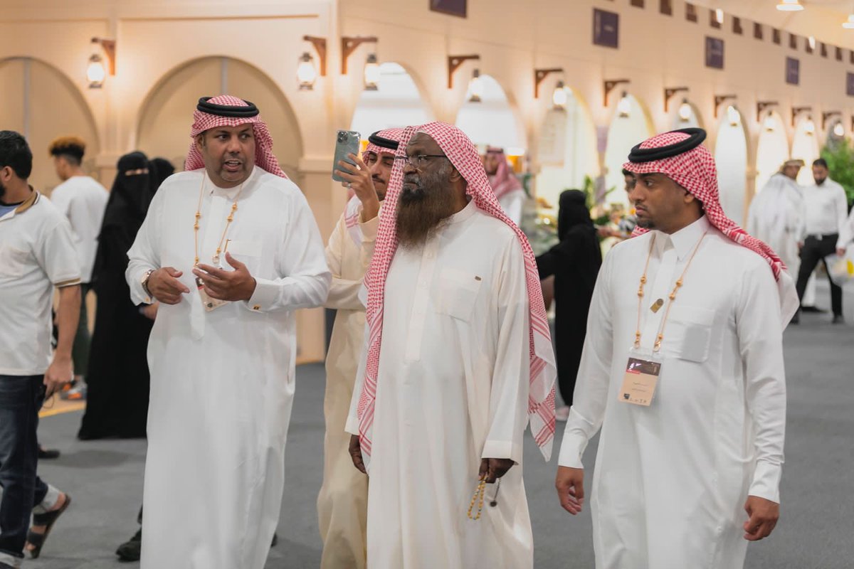 abuabdelelah's tweet photo. مهرجان تسويق تمور #الأحساء 2023  تنوع ثقافي واجتماعي جميل، و قفزة في التطوير حتى استطاع أن يحول منتج التمور الشعبية إلى العالمية

شكراً @alhasamunicipal والقائمين على هذا العرس الأحسائي 

#ويا_التمر_أحلى https://t.co/8tovGAWcqy