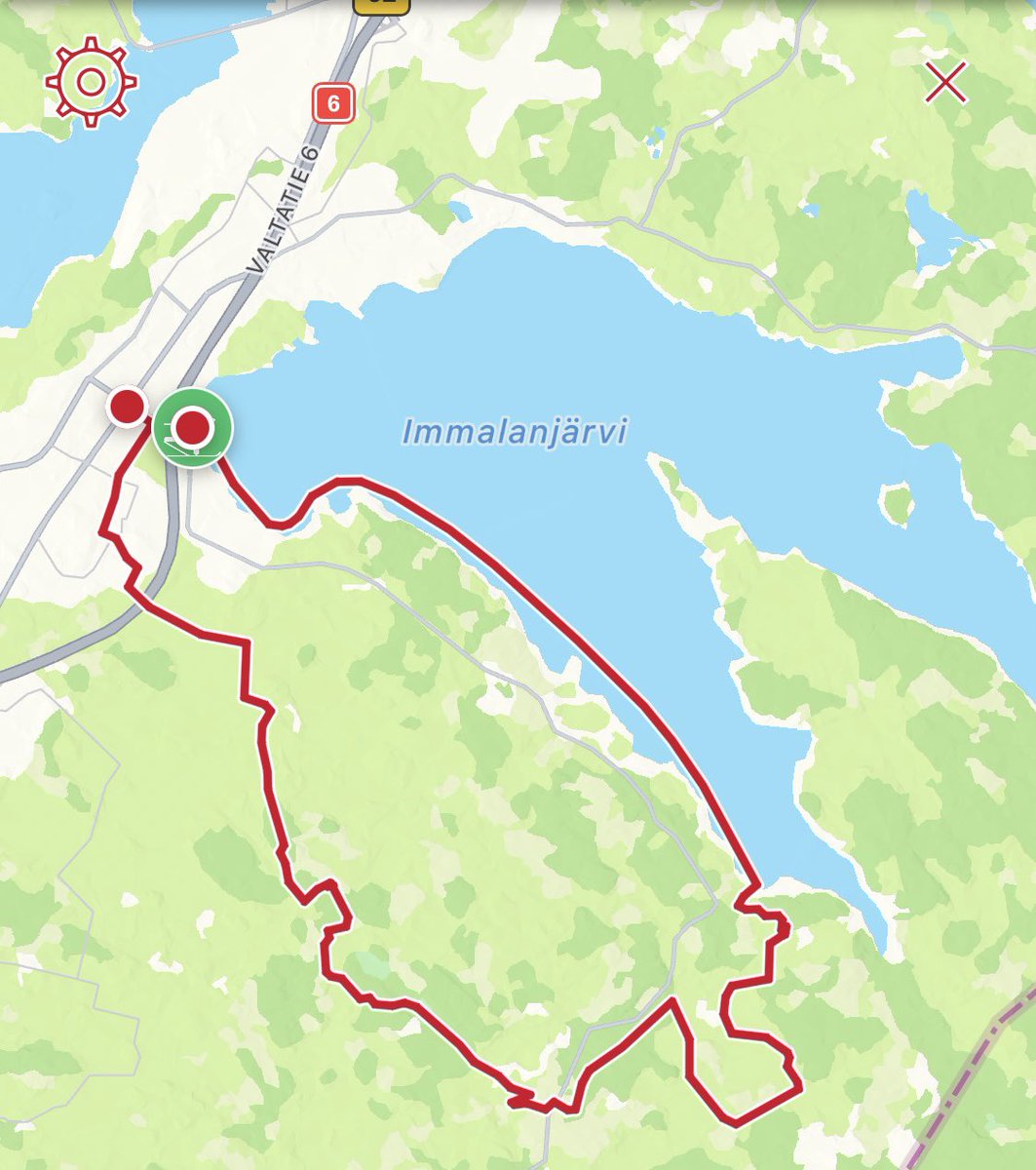 TimoRutanen's tweet photo. #Erähiihto, Rauta-Jussin polku 24 km tuulisessa säässä. Ikääntyminen tuo mukanaan omituisia harrasteita. 😅 Kiitos järjestelyistä #EKLU:lle ja hatunnosto kaikille vapaaehtoisille! Hieno tapahtuma! #imatra @Imatrankaupunki #kansallisihme #immolanjärvi #talvi #xcskiing https://t.co/2XfP8dnR2H
