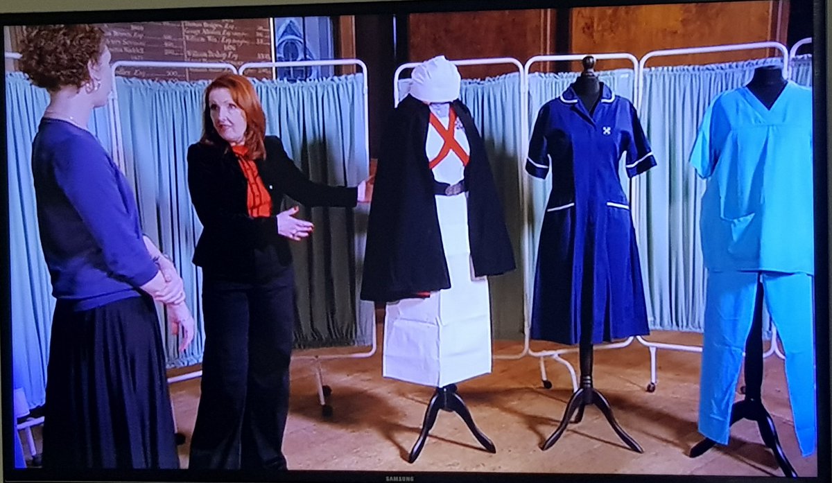Loving @BBC_ARoadshow Nursing Special on BBC1 now 😍

History of uniforms (courtesy of @BartsHospital) Queens Nurses and the @seacolestatue with the ever-inspiring Dame @EAnionwu

#Nursing #HealthVisitors