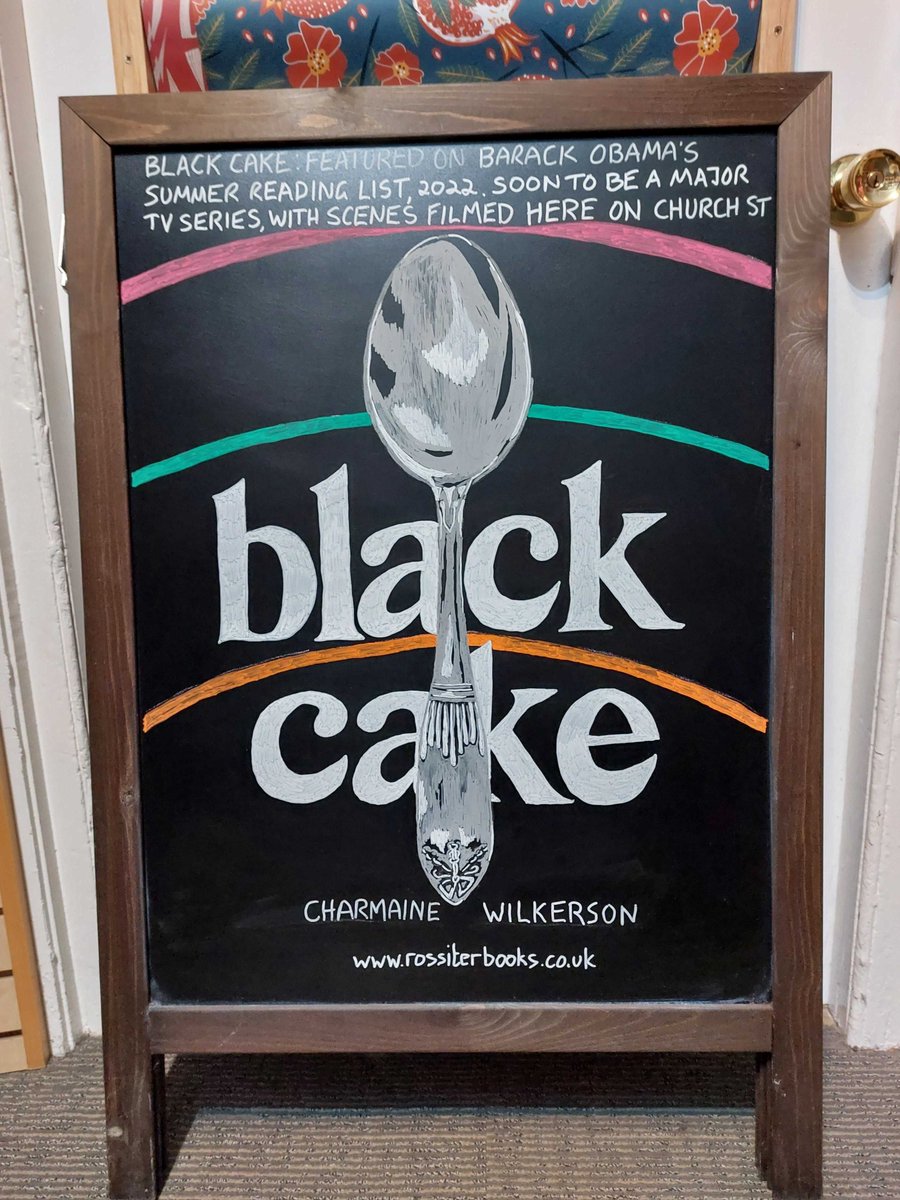 More A Frame magic, this time for #BlackCake by @charmspen1 at our #Monmouth shop

Out now in paperback
uk.bookshop.org/a/133/97814059…

@PenguinUKBooks