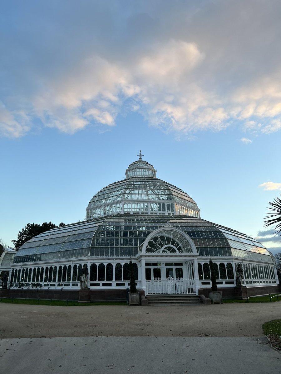 Saturday night concert at <a href="/The_Palmhouse/">SeftonPark PalmHouse</a> from <a href="/Liverpool_4tet/">Liverpool String Quartet</a>   Magical 🎻