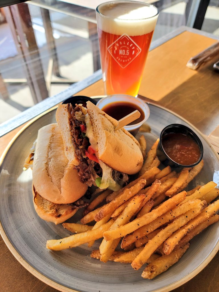 LurvesFood's tweet photo. This weekly feature is absolutely phenomenal!!!! @Trolley_5 https://t.co/oSicyPKuBU