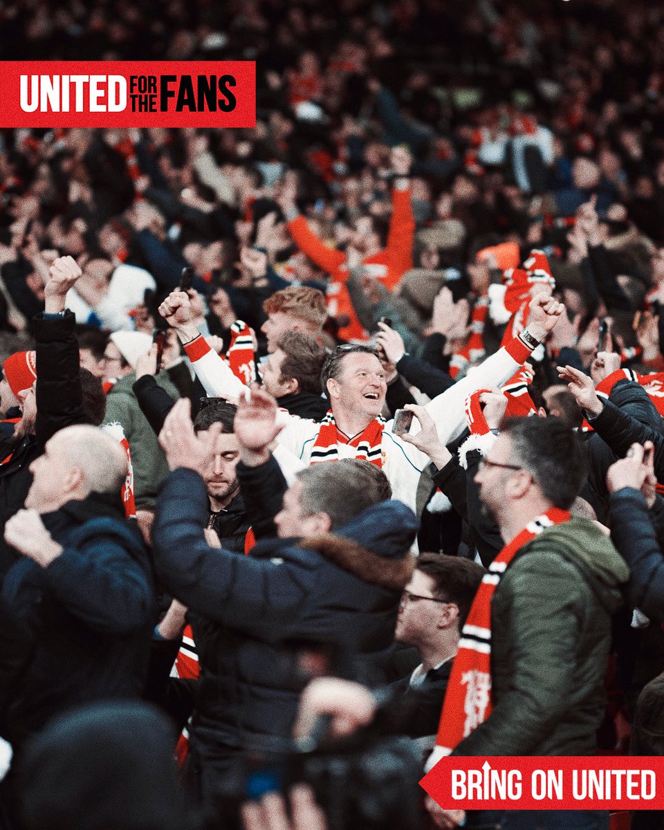 ManUtd's tweet photo. This wouldn't have been possible without you 🫵

#MUFC || #CarabaoCup https://t.co/h6L2o0hB1V