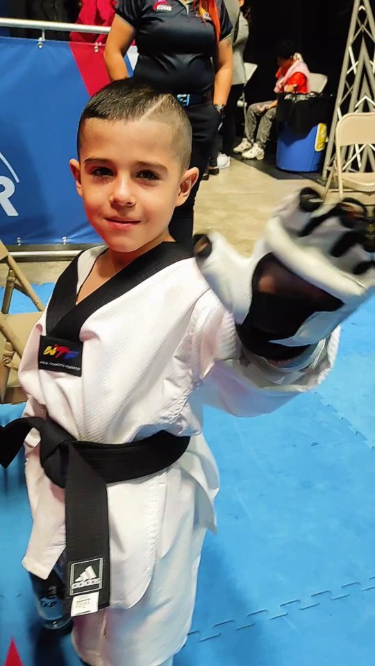 mastaekwondo's tweet photo. TAEKWONDO KIDS 💪🥋
🇨🇷 MASTKD EN COSTA RICA.
👉🏻 Kyorugi
👉🏻 #MASTKD #MASTAEKWONDO #TKD #Taekwondo #Poomsae #PATU #WT #CostaRica #CostaRicaOpen #TKDEsVida #TKDIsLife https://t.co/EnrnUxhenp