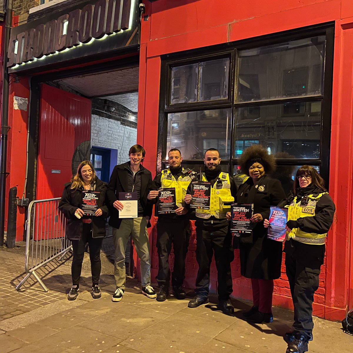 This weekend we visited @StrongroomBar in Shoreditch, one of the 1st venues to sign up to our accreditation scheme. Our scheme offers free training around sexual harassment and venues must also sign up to @MayorofLondon Women's Safety Charter. ✅ More📲 bit.ly/HN-scheme