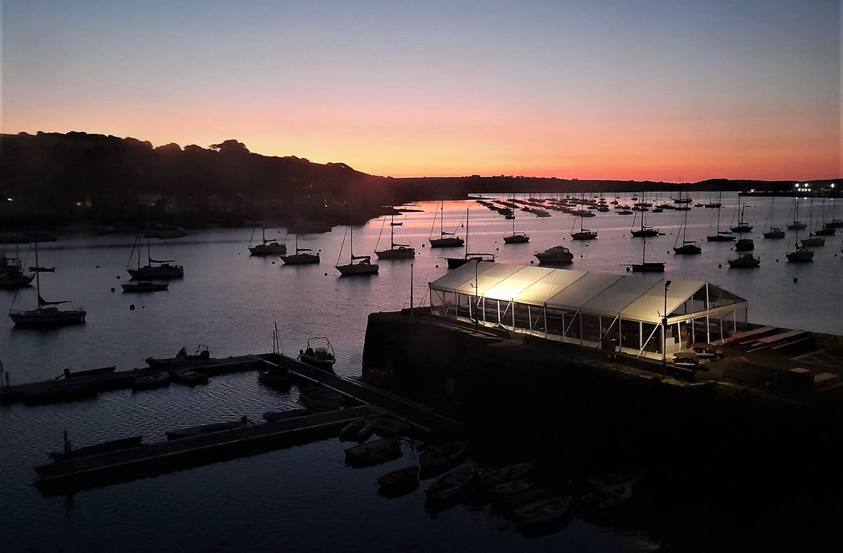 Greenbankhotel's tweet photo. #Sunday was made for sharing. Today we're showing off these images taken by our regular guest Colin Rees. We'd love to see any images you've taken while at The Greenbank. 

Book your stay and make the most of our panoramics -> https://t.co/mvzKLjNaJL

#falmouth #cornwallhotel https://t.co/qRSClC7MW8