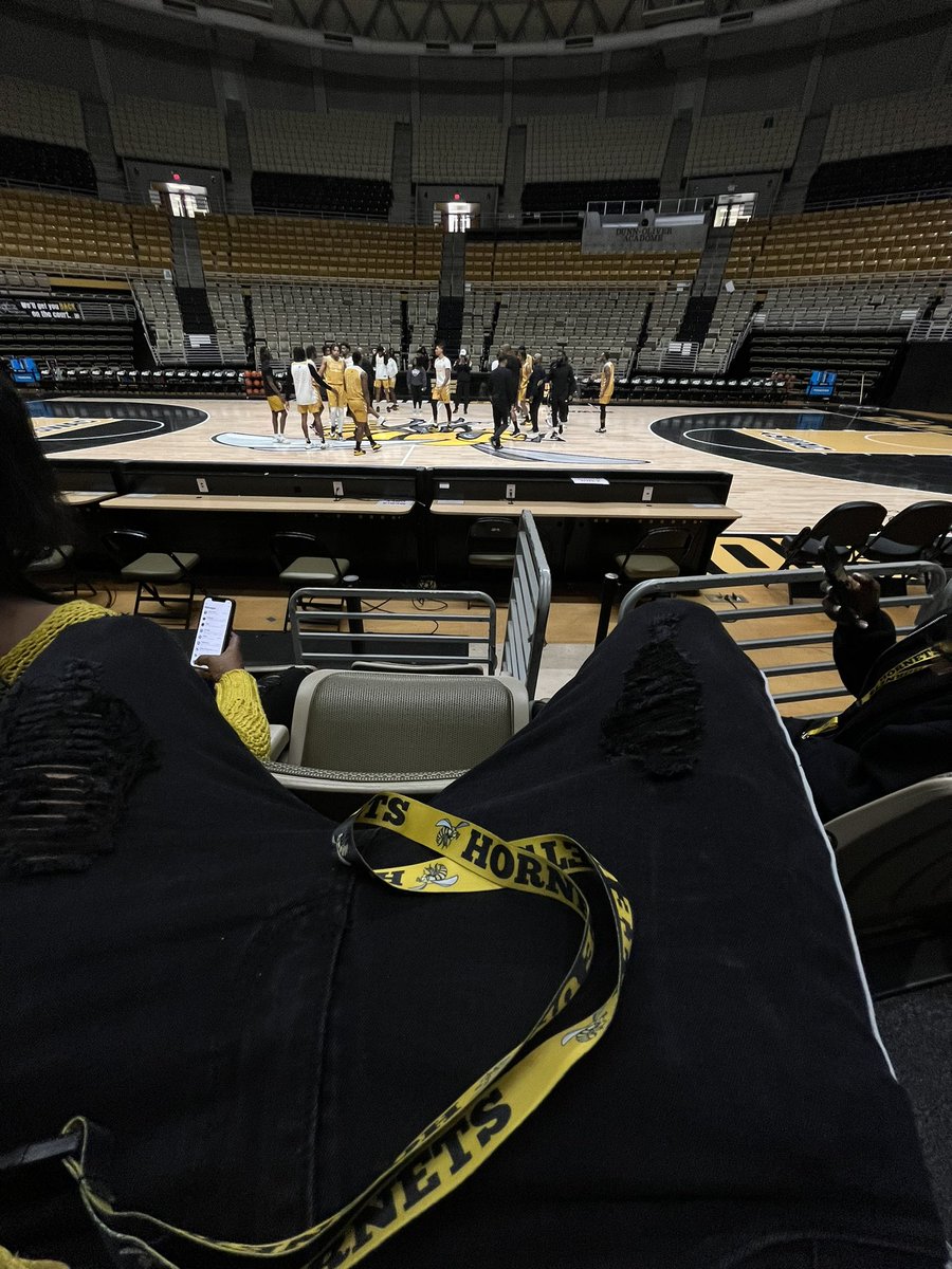 John Seay-Oliver tweet media