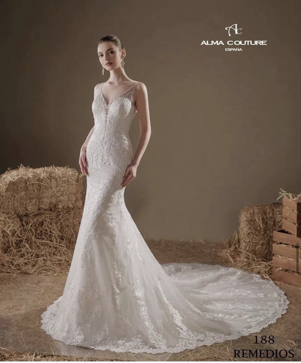 ¿Quieres un diseño especial y sofisticado para el día más importante de tu vida? 🤍 <a href="/Almacouturegh1/">Almacouturegh</a>