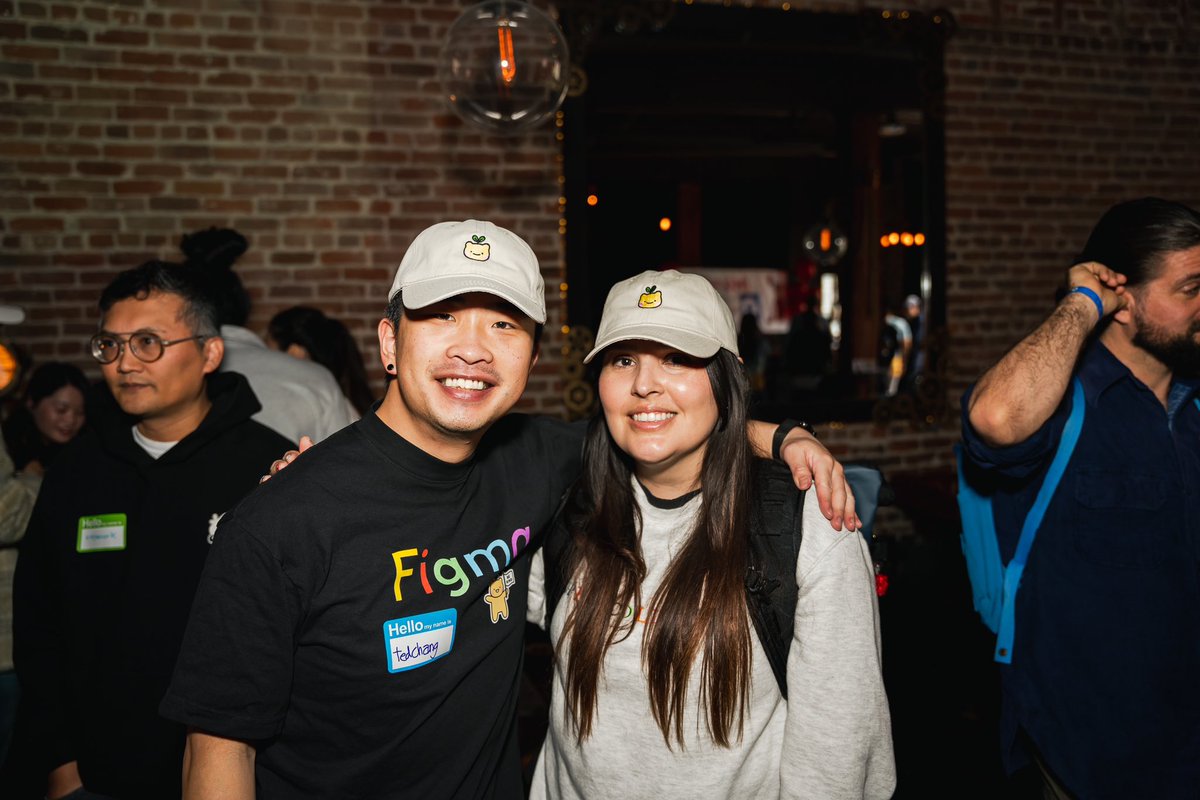 jpeg prty 🎈 tweet media