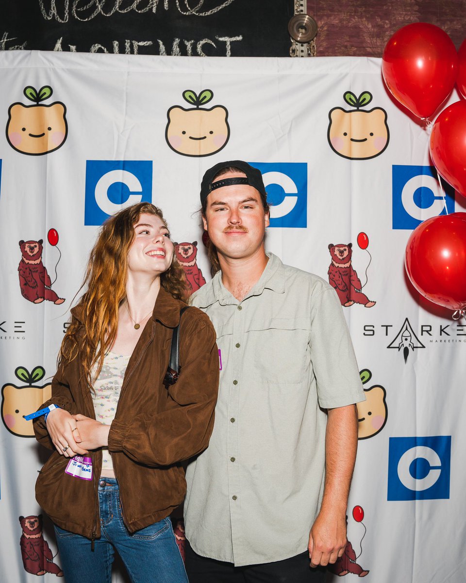 jpeg prty 🎈 tweet media