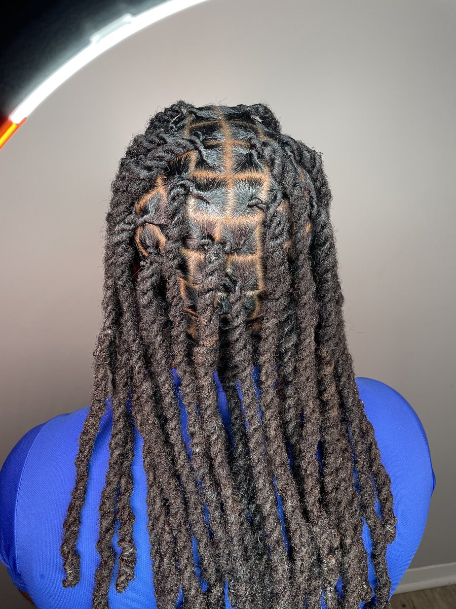 LuDawl's tweet image. Loc reattachments, 2 months in. First retwist. #atlloctician
