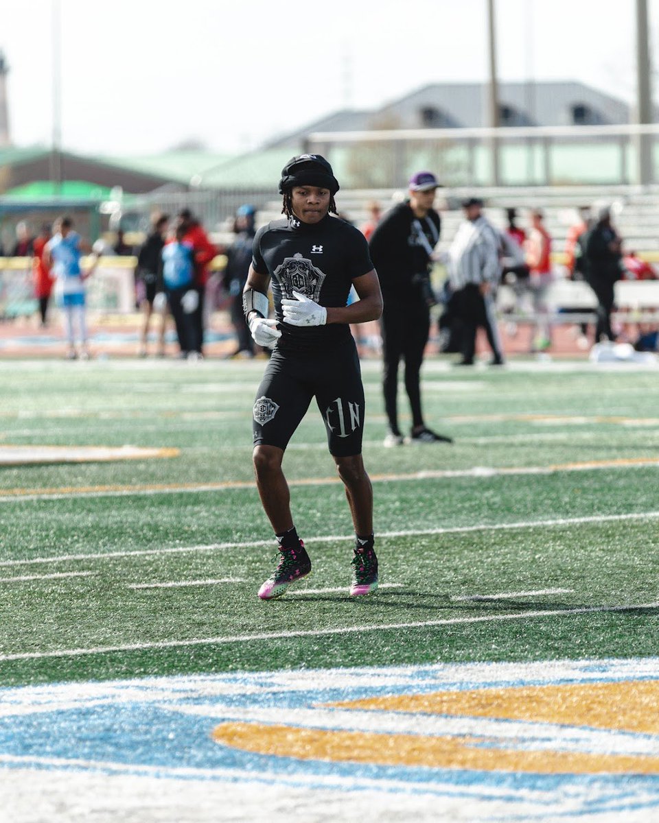 Ty1erstewart's tweet photo. Workin‼️ @jontav1s @CamNewton7v7 @GreyhoundFball @DeeSWhite1 @jakechastain_10 @Coach_Toom @NewtonCaylin @Cox83Caleb @CoachLesley_WVU @247Sports https://t.co/No9hEUtAso