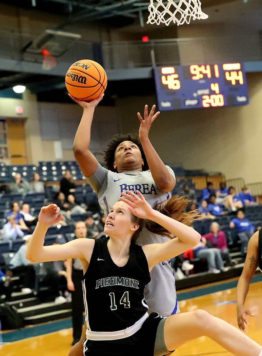 RichmondRsports's tweet photo. CCS WOMEN'S HOOPS
Championship game
Berea College 71, Piedmont 63
Aaliyah Hampton - 24 pts, 5 rebs
Drea Satori - 14 pts
Destiny Combs - 11 pts, 9 rebs
First conference title for Mountaineers (26-2) since 2020
@BereaWBBALL https://t.co/FF7DGlrbVK