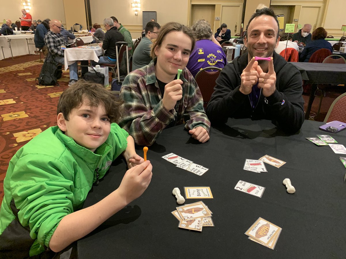 PairOfJacksGame's tweet photo. Even Zoey the dog loves Rover Roll Over!
Last day of #TotalCon was short, sweet, and as fun as the previous!  Thanks for playing Rover Roll Over, Campfire Smokeout, and Let Sleeping Giants Lie with me this weekend. Can’t wait for next year!
@TotalConGaming https://t.co/iFaQrIseY5