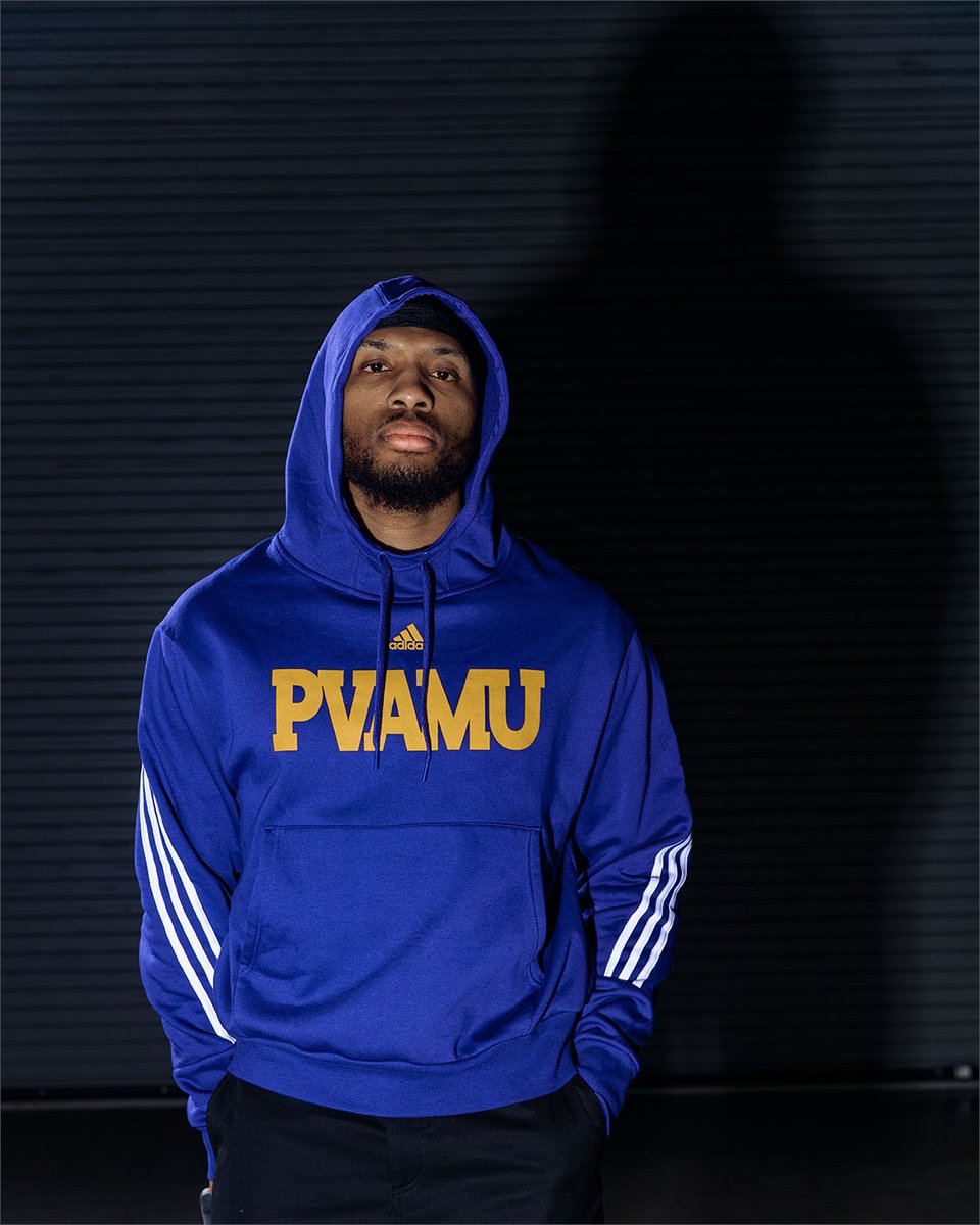 UFMTV_'s tweet photo. The Portland Trailblazers showing off their HBCU Pride 🔥💪🏾

Damian Lillard - PVAMU
Justise Winslow- Texas Southern 
Jerami Grant- Howard u
Nassir Little- FAMU https://t.co/aNJzJnM5jJ