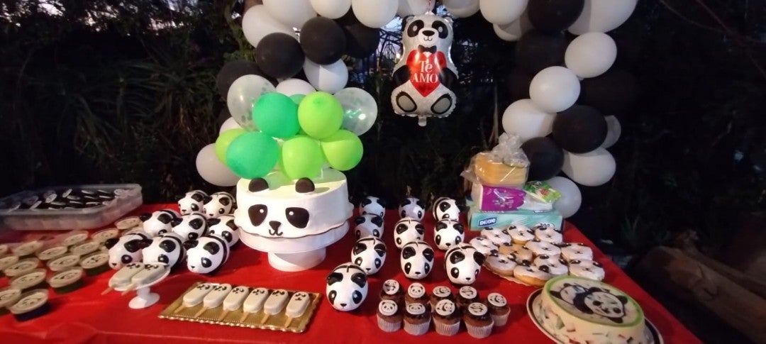 Mahilaaa's tweet image. Cumpleaños de Vico !! (@ San Juan Ixtayopan in Ciudad de México, Distrito Federal w/ @mau__mtz) swarmapp.com/c/lMO26AfZ7XF