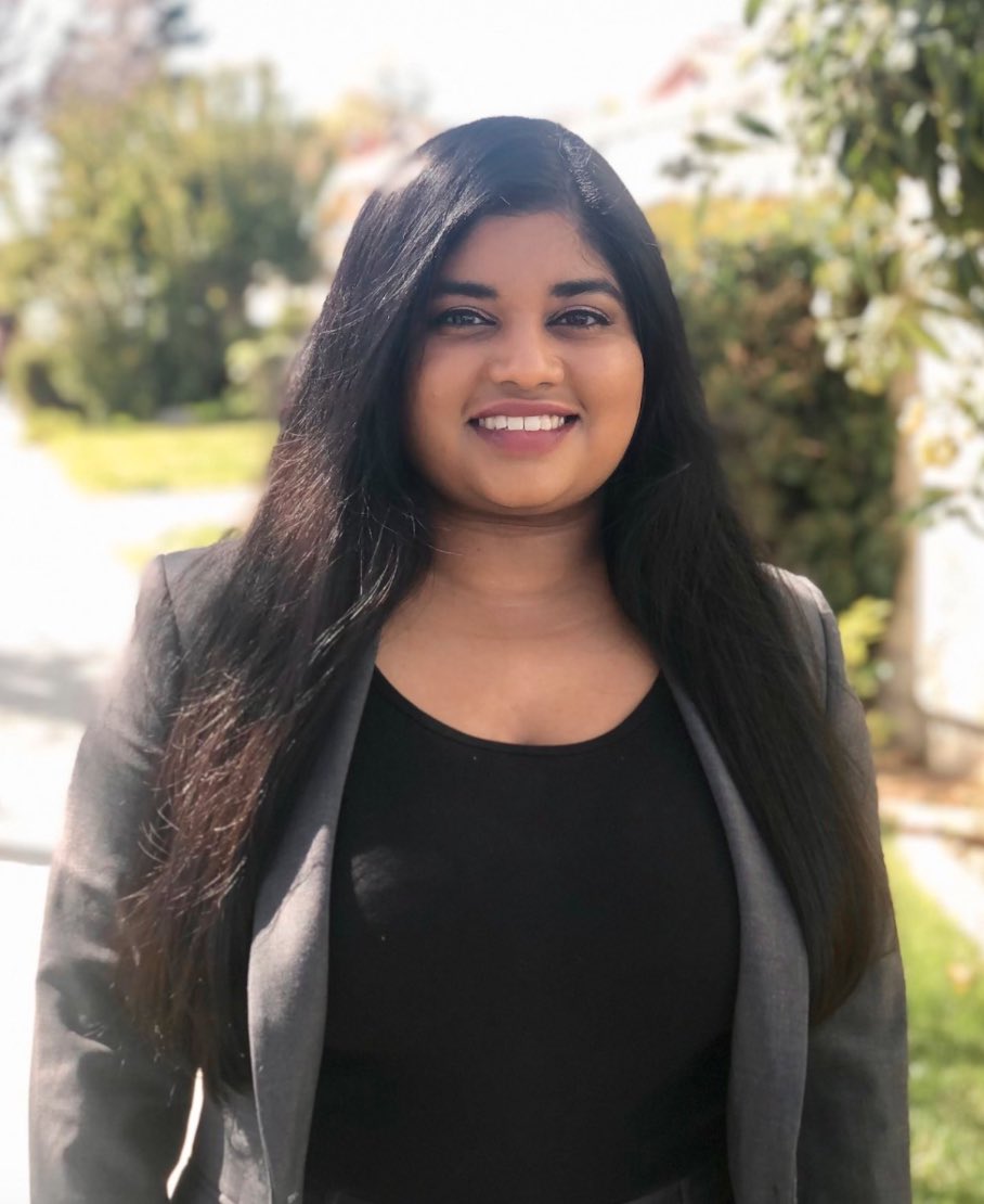 PESAinAction's tweet photo. Devapriya Roy is currently awaiting her acceptance letters from several #law #schools for the upcoming Fall. As she recalls her Teen Court days, Roy described how influential it was to interact with #TeenCourt judicial officers and #lawyers. https://t.co/sVQnPCUfQ0