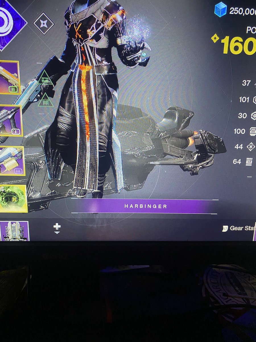 VizserkLive's tweet photo. Finally got Harbinger. Ready for Lightfall now https://t.co/xowhOapbNf
