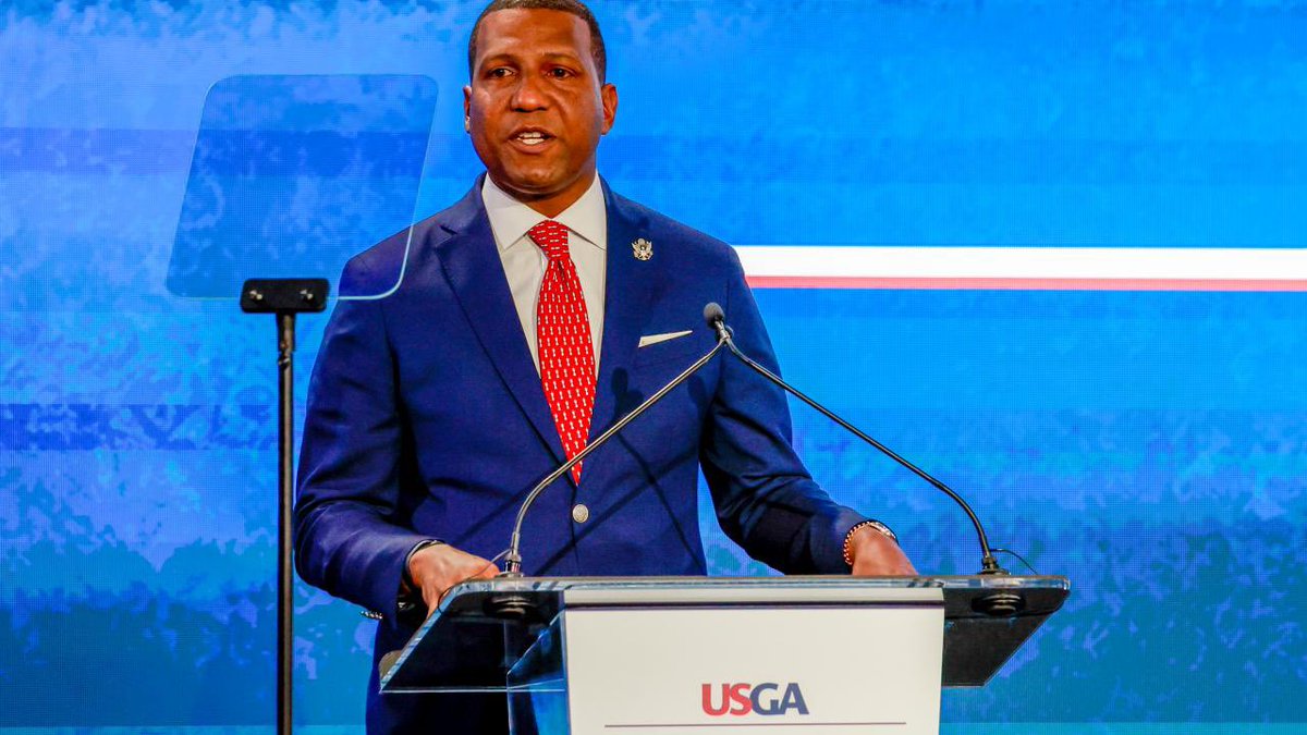 3AM__MO's tweet photo. Bahamian and noted businessman Fred Perpall was elected president of the United States Golf Association yesterday.

He becomes the first Black man to hold the position in the 128-year history of the organization. https://t.co/rw3wSuT3gr