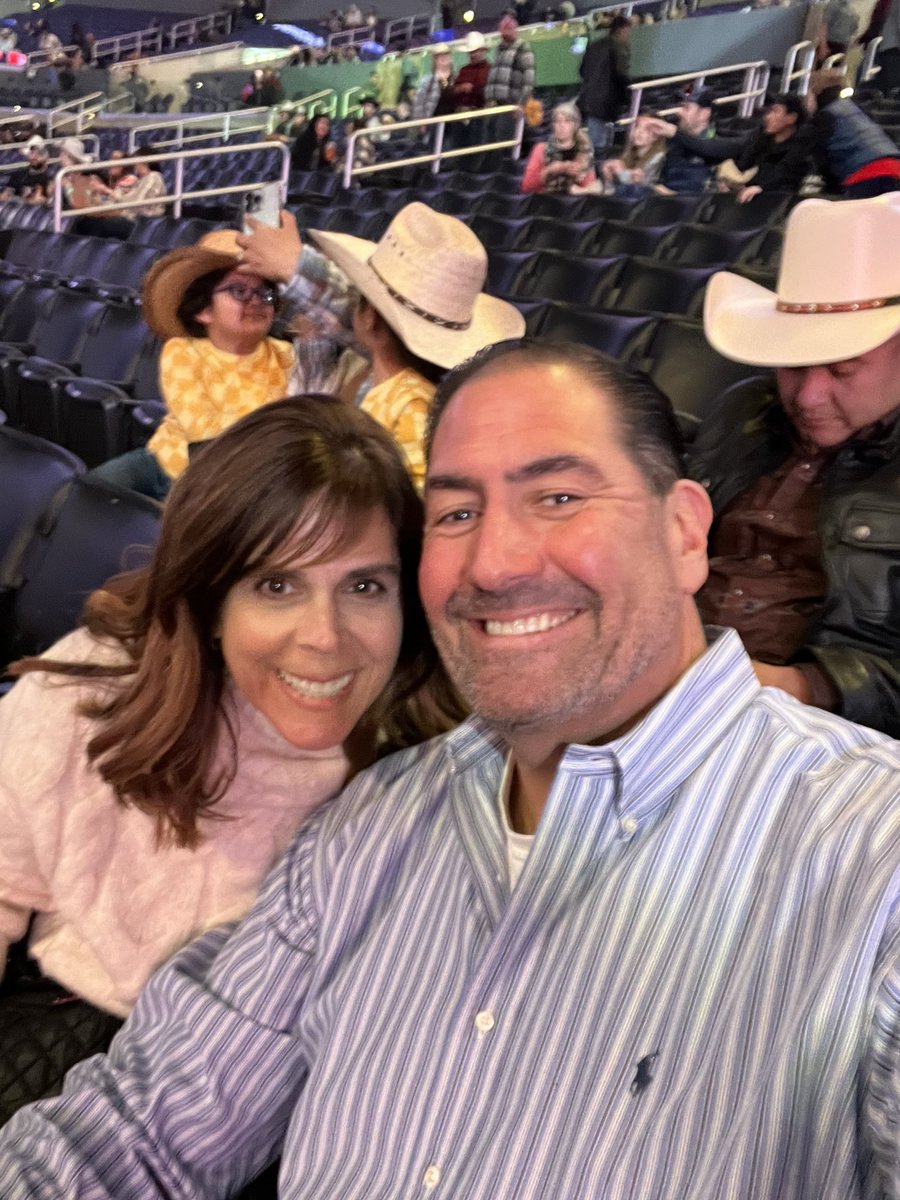 brianjacobs72's tweet photo. #PBRLA Professional Bull riding in Los Angeles ! https://t.co/umu1XtIcaf