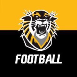 After an amazing official visit and conversation with @CoachDudleyFHSU I am beyond blessed to receive a scholarship offer from Fort Hays State University 
@OneOnOneCO <a href="/ErieTigersFB/">Erie High Football</a> <a href="/GigerJeff/">Jeff Giger</a>