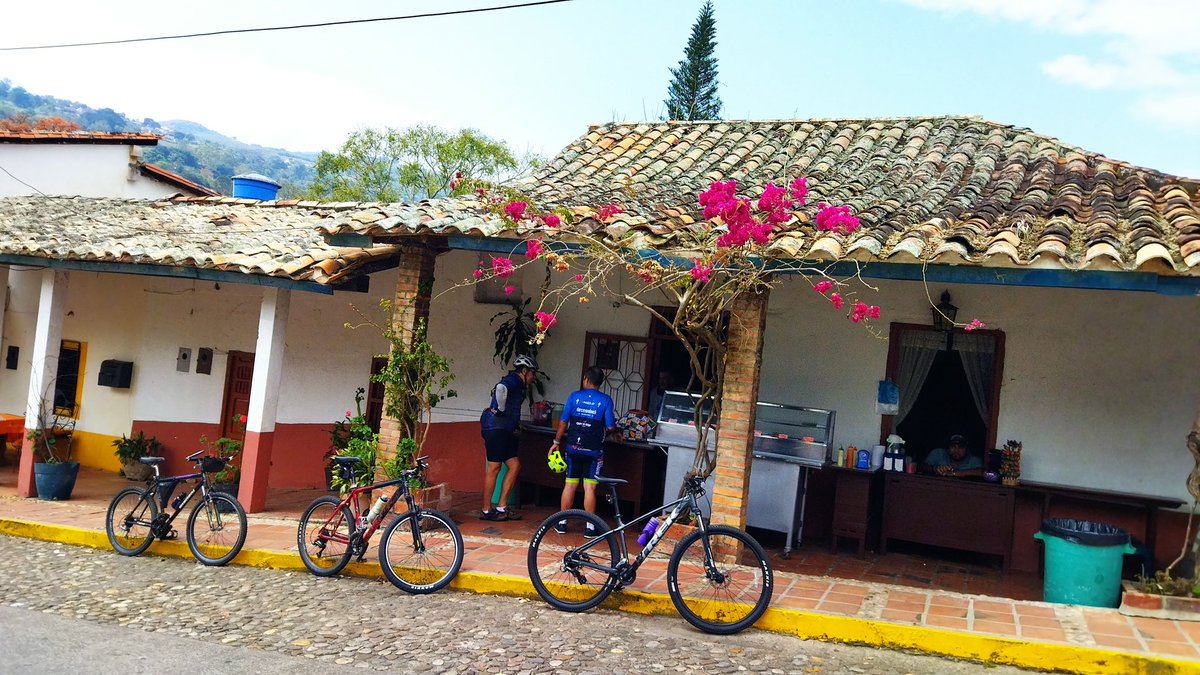 RDPR0911's tweet photo. #Táchira #Peribeca #ciclismo #bicicleta https://t.co/xvUpJjCsFU