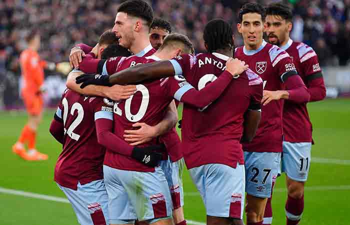 It’s fantastic to see that football team West Ham United has received #MenopauseFriendly accreditation in recognition of its high standards and practices to support people experiencing #menopauseintheworkplace.

employeebenefits.co.uk/west-ham-unite…

#menopause
#menopauseatwork