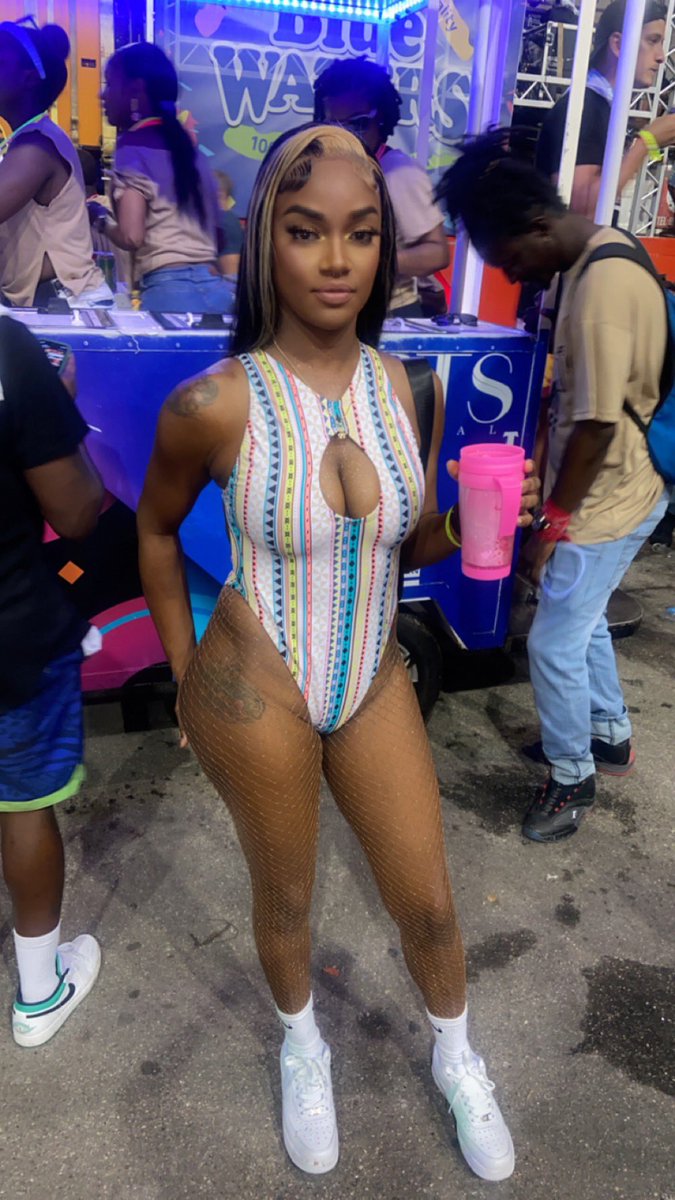 lex_us__'s tweet photo. Outside niceeeeeee, but expensive! Back to reality! #LasJam 🥳😌 https://t.co/mTjgu1IkVk