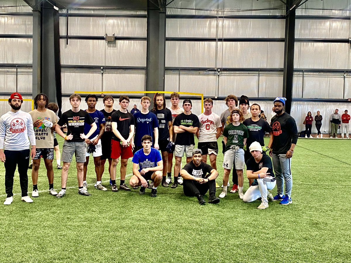 GCam1's tweet photo. Sunday Work. 🤫🏈
@SeanD1ff3rent @DaneJarvis5 @CollinAtha12 @rickylevak @AceBrown__ @Karsen_Fisher @hudsonbyers12 @brodi_ostrander @BrockBarwidi4 @Katrina89385661 @HrabnickyTrent @Storm7Miller @John_keo_ @BraylonSchramm @brennen_schramm @bwalker0816 @Jack_Wojciak6 https://t.co/rjbPGdc6DJ