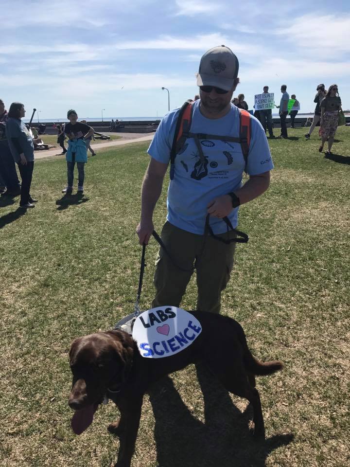 AlgaeBurger's tweet photo. @LakeOntario16 @LakeErieNorth @LakeMichigan13 @LakeHuronRolls @LakeSuperior @GLCommission @GLSPartnership Here is one of many at @LakeErieNorth, and another by @LakeSuperior marching for science, and sharing the @NatGeo  article his human dad was in. He's really an ambassador for all lakes - and lake sceince https://t.co/nCCs8mjnpx