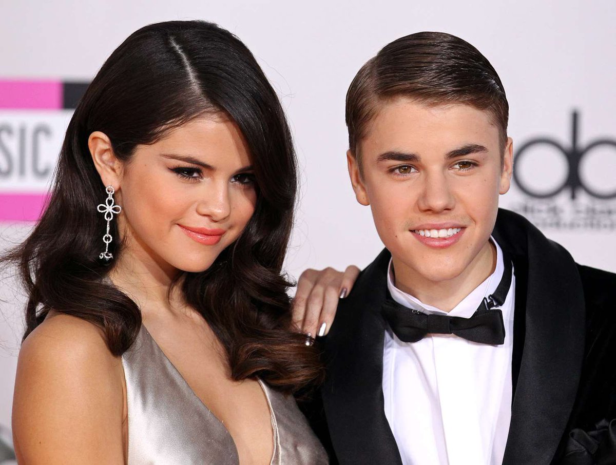 souvenirtities's tweet photo. Justin Bieber has unfollowed Hailey Bieber on Instagram, after all the drama with Selena Gomez on TikTok. https://t.co/1U8rst0s91
