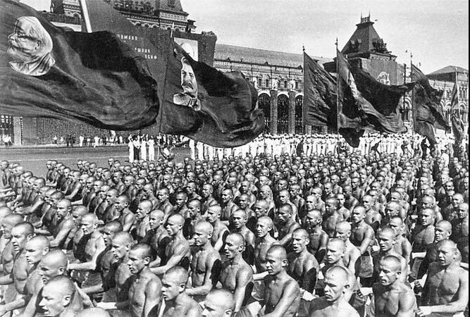 AlberdianoArg's tweet photo. Stalin o Bukele que sistema prefieren? https://t.co/z5fQElUPxe