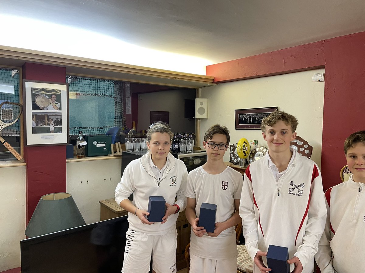 Real Tennis U14s National School Doubles ➡️ Congratulations to all those competing today 🎾Great tennis throughout, stars of the future for sure! Well done to our worthy winners & finalists! @RoyalTennisCt @RadleyRTC @TRA_Ltd