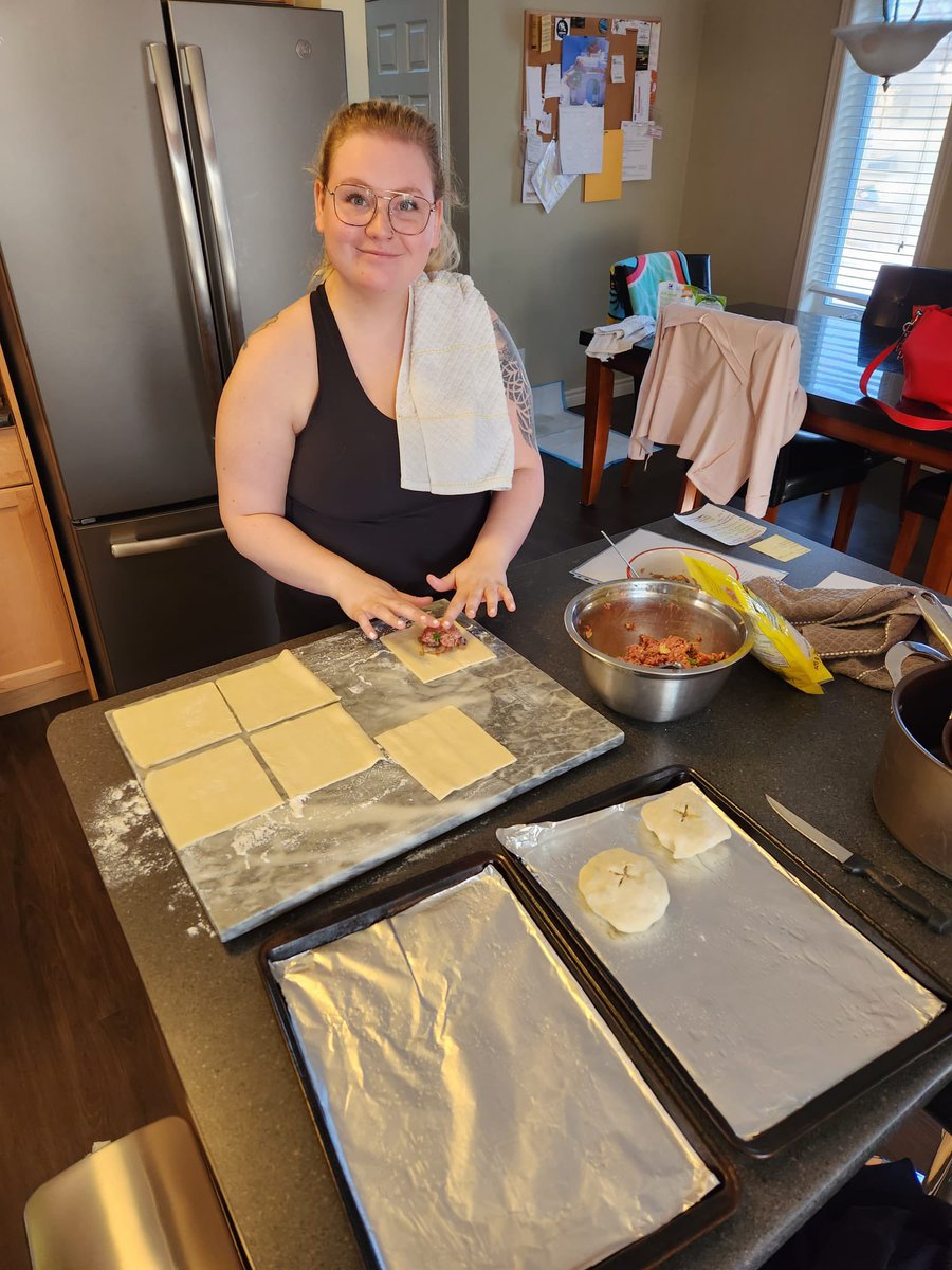 tayremi12's tweet photo. Sunday cooking https://t.co/l540zs8Qry
