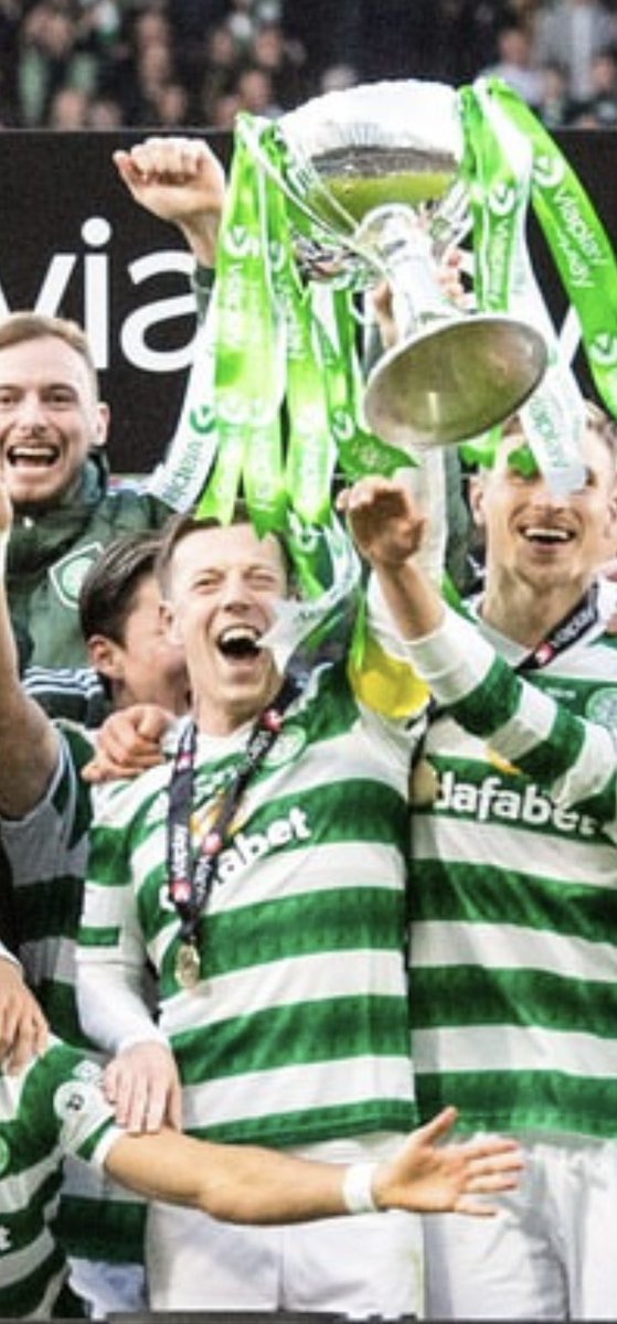 duggz88's tweet photo. @ESPNFC Cute! Mcgregor has played 14 finals and won 14 😎🍀🏆 https://t.co/rr8ZT43AiB