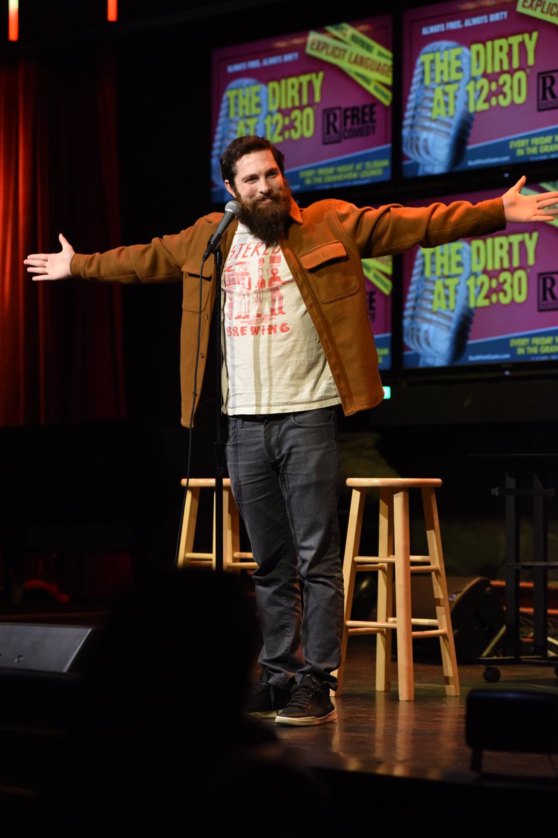 thedirtyat1230's tweet photo. #DirtyBirdFamily Thank you for enduring the #Crazy #Vegas #WinterWeather to #PackOutTheHouse!!
#Follow these #Comics #ToddRexx @davidcsmalley @MrStevenBriggs @WoodsAkeem and @MrDirtyComedy @gabelopezcomedy
#ComediansAreEssential #LiveDirty #StandUpComedy @quickstylephoto https://t.co/CRpsVQ0GC4