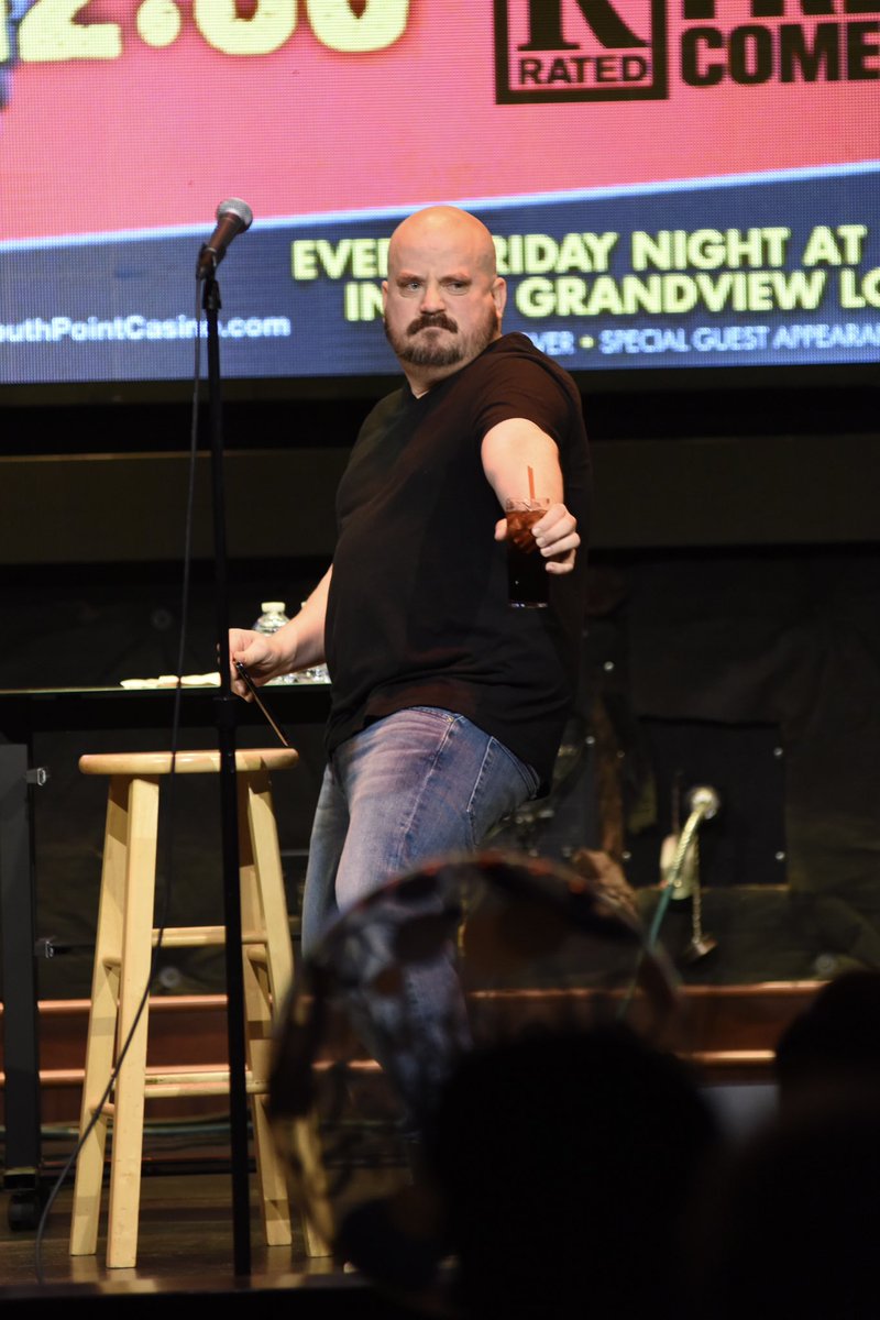 thedirtyat1230's tweet photo. #DirtyBirdFamily Thank you for enduring the #Crazy #Vegas #WinterWeather to #PackOutTheHouse!!
#Follow these #Comics #ToddRexx @davidcsmalley @MrStevenBriggs @WoodsAkeem and @MrDirtyComedy @gabelopezcomedy
#ComediansAreEssential #LiveDirty #StandUpComedy @quickstylephoto https://t.co/CRpsVQ0GC4
