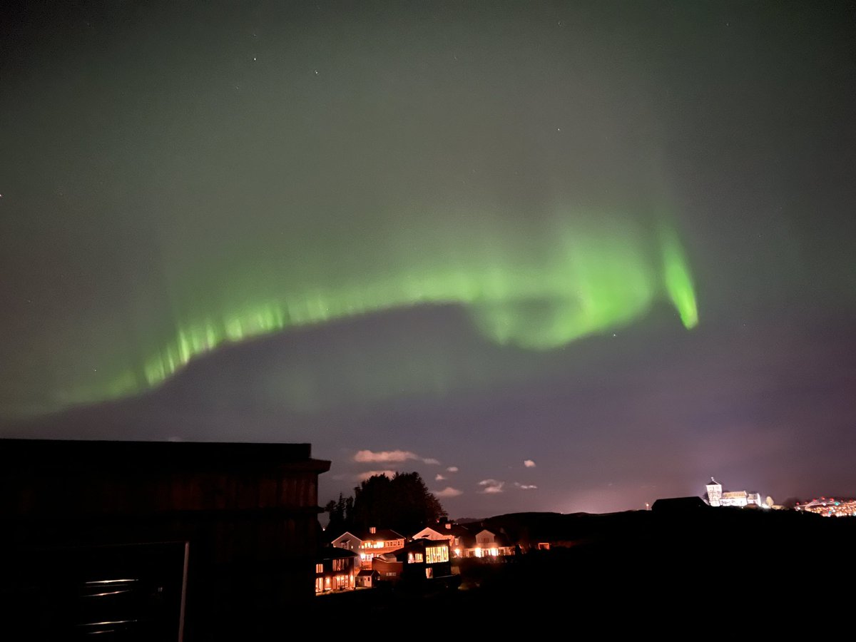 Vært i Lofoten flere ganger, men det var altså på Avaldsnes, Karmøy, jeg skulle få mitt første møte med Aurora 🤩