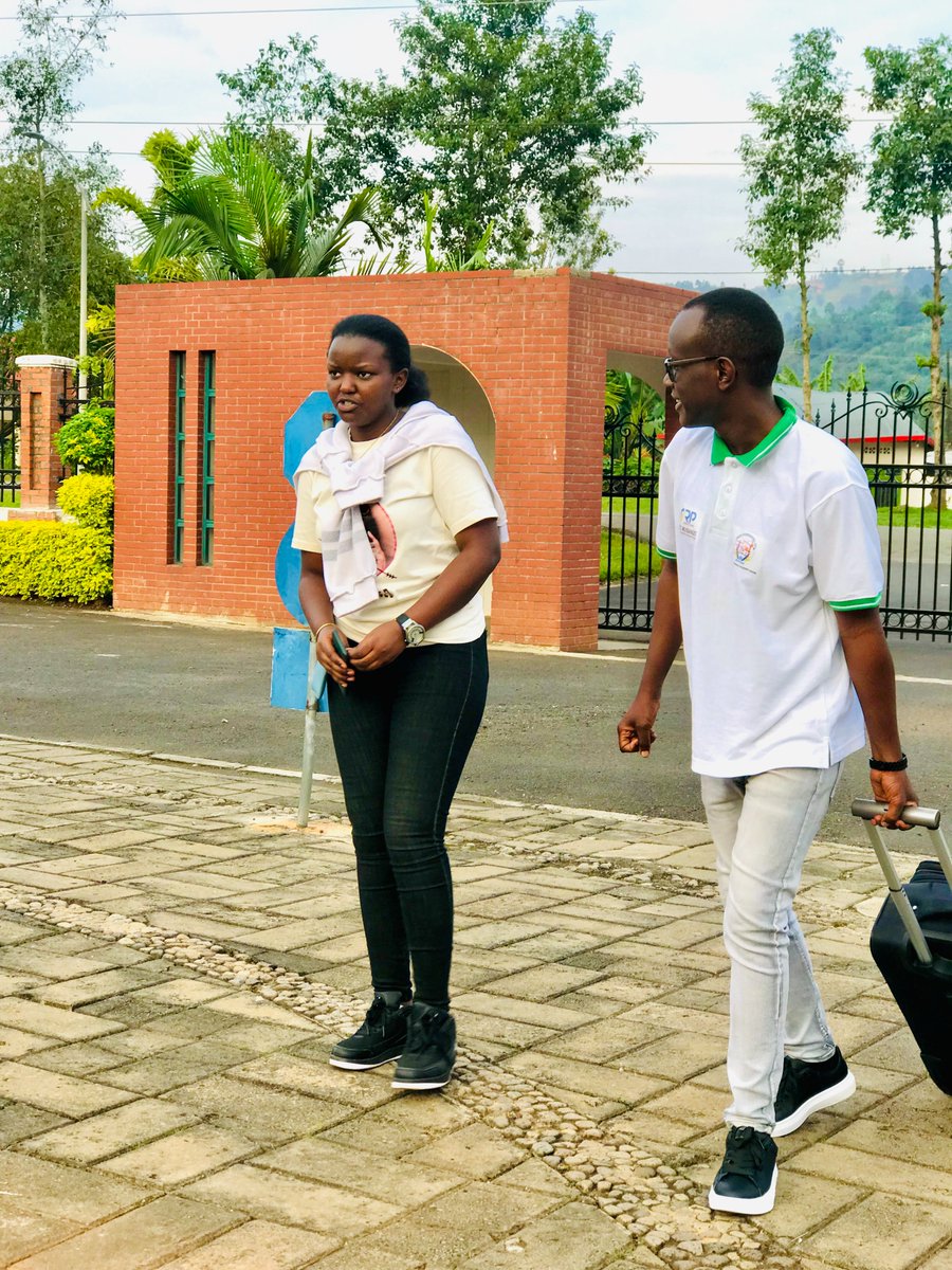 MusanzecollegSU's tweet photo. today @iprcmusanze_su  are welcoming new students to the college. 
@IPRCMusanze @abem2002 @RwandaPolytec https://t.co/q2pKfZ0t0K