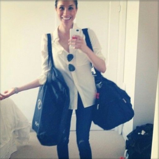 visionman82's tweet photo. “another day, another flight. #happy #nybound” https://t.co/PteAOs7WTP