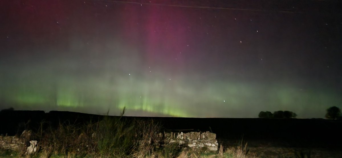 Very lucky to have caught the Northen Lights from the back of Dundee tonight!