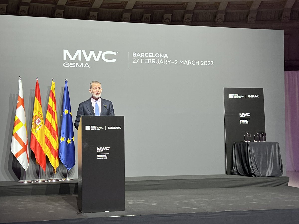 pacosierral's tweet photo. Comienza una nueva edición del MWC un evento que sitúa a #Barcelona como capital mundial y que deja muchos beneficios a muchos sectores económicos de nuestra ciudad. Gracias Majestad por su presencia, así como al Presidente del Gobierno y de la Generalitat. #MobileWorldCongress https://t.co/MmoyZNgK9b