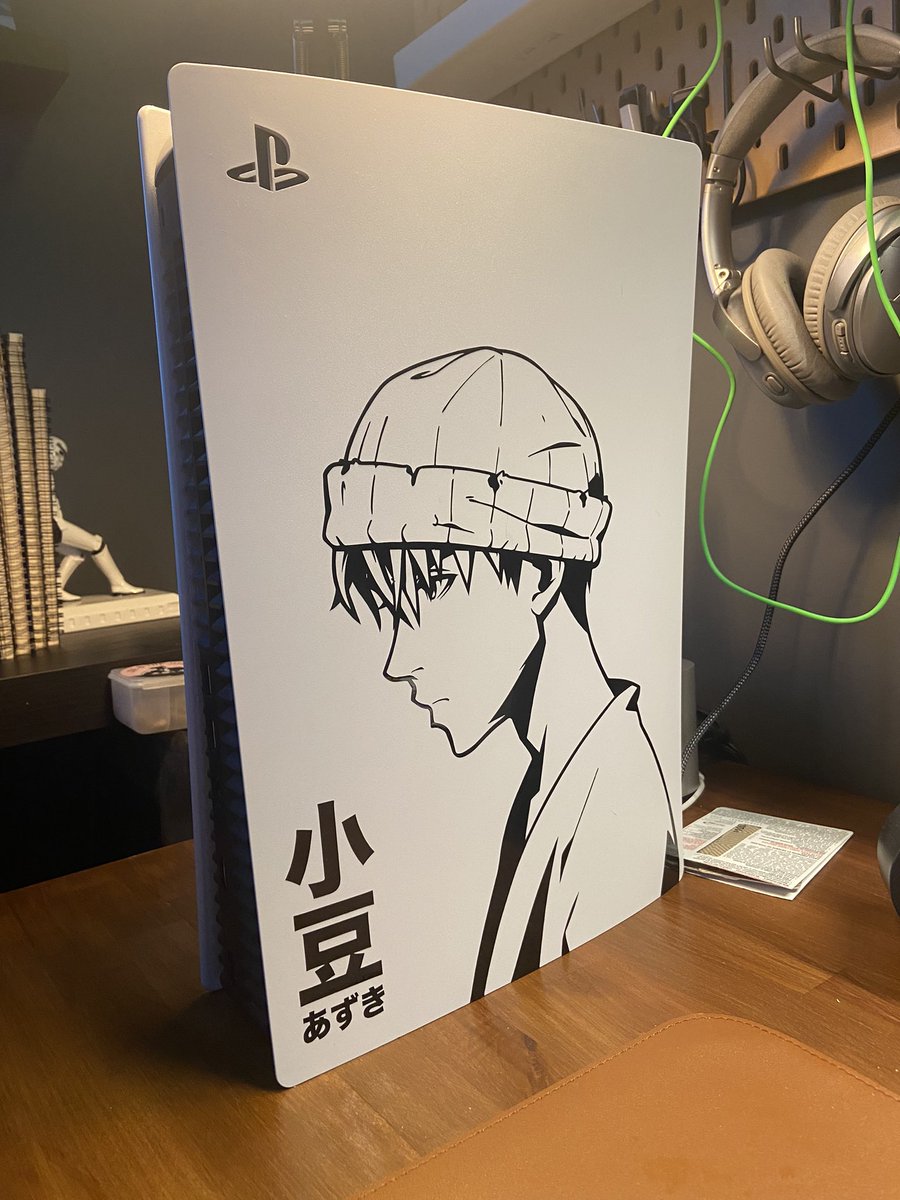 When gaming in the garden with <a href="/Azuki/">Azuki</a>