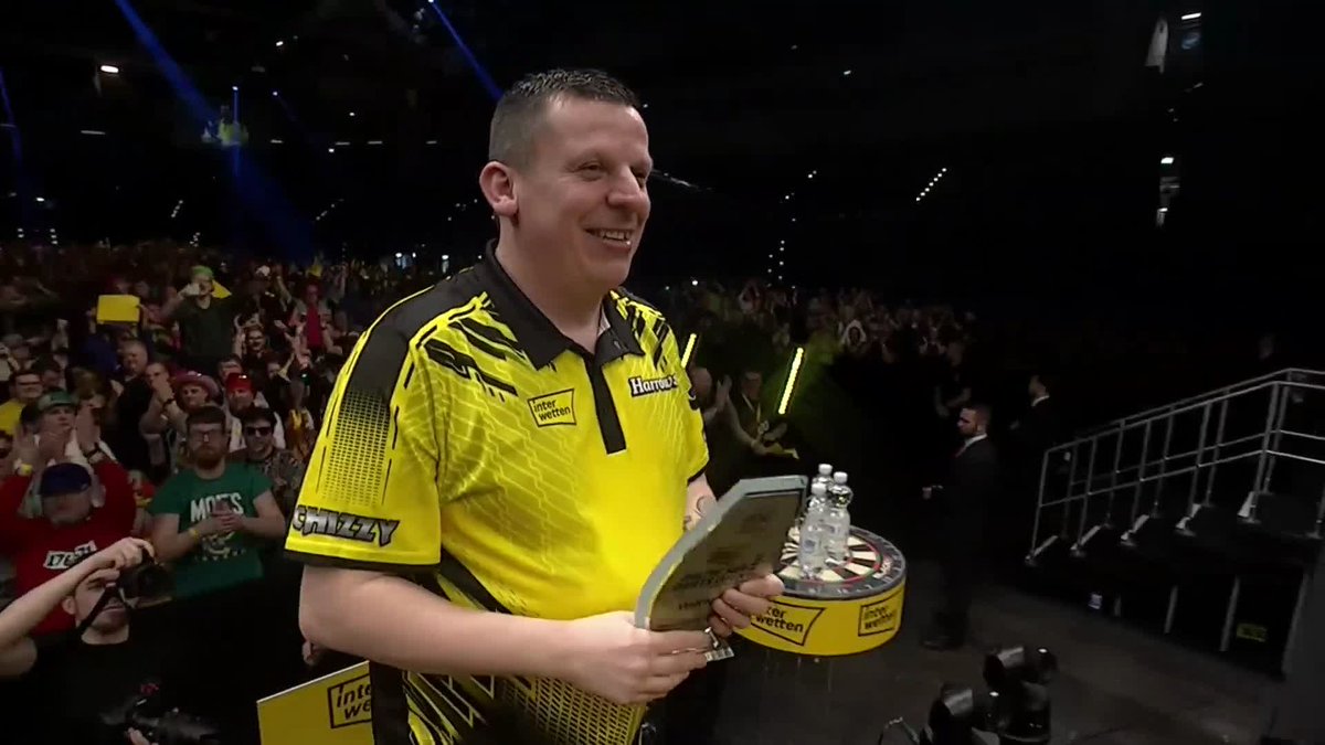 PDC Darts on Twitter "YOUR CHAMPION! 🏆 Dave Chisnall's love affair with the European Tour