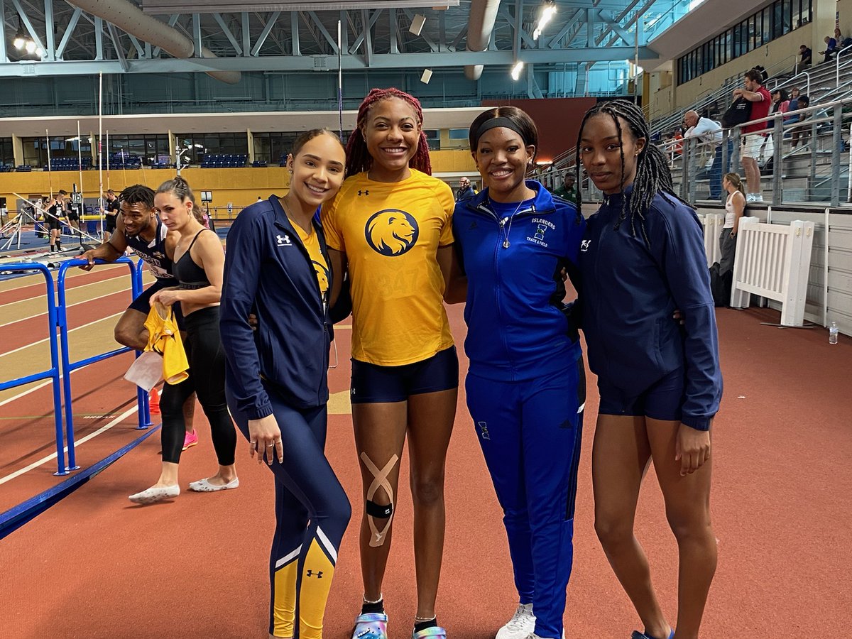 Not gonna lie, had to choke a few back when this was sent to me. Pretty cool to see 4 of your HS programs best competing together/against each other at the next level. Very proud of all of these young ladies. <a href="/Arenae09/">Ashley Benton</a> @JaydaJ19 <a href="/breanna_lacy22/">Bre’Anna Lacy</a> <a href="/fuller_dejah/">𝔇𝔢𝔧𝔞𝔥</a> #LSWTrack #legacy
