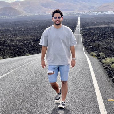 ankry4's tweet photo. #NouvellePhotoDeProfil https://t.co/aylFTg4wrb